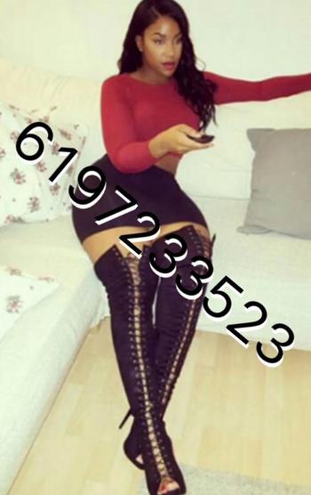 , 26  female escort, Ventura