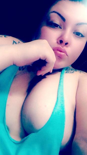 , 22  female escort, Ventura