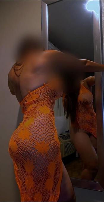 LUNA, 26  female escort, Ventura